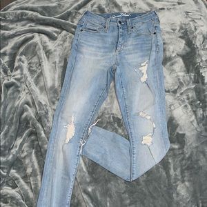 Universal Threads Jeans